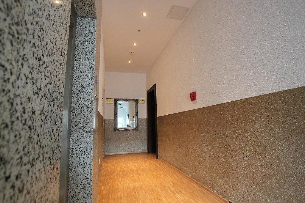 Hotel Kavun Munich